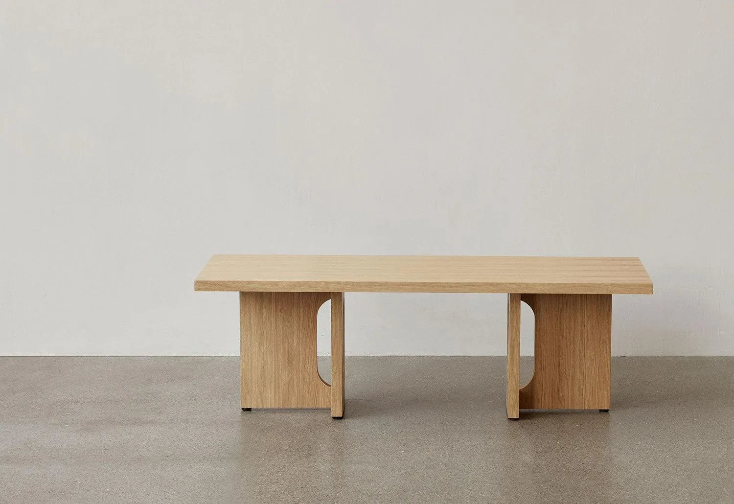 Androgyne Lounge Table