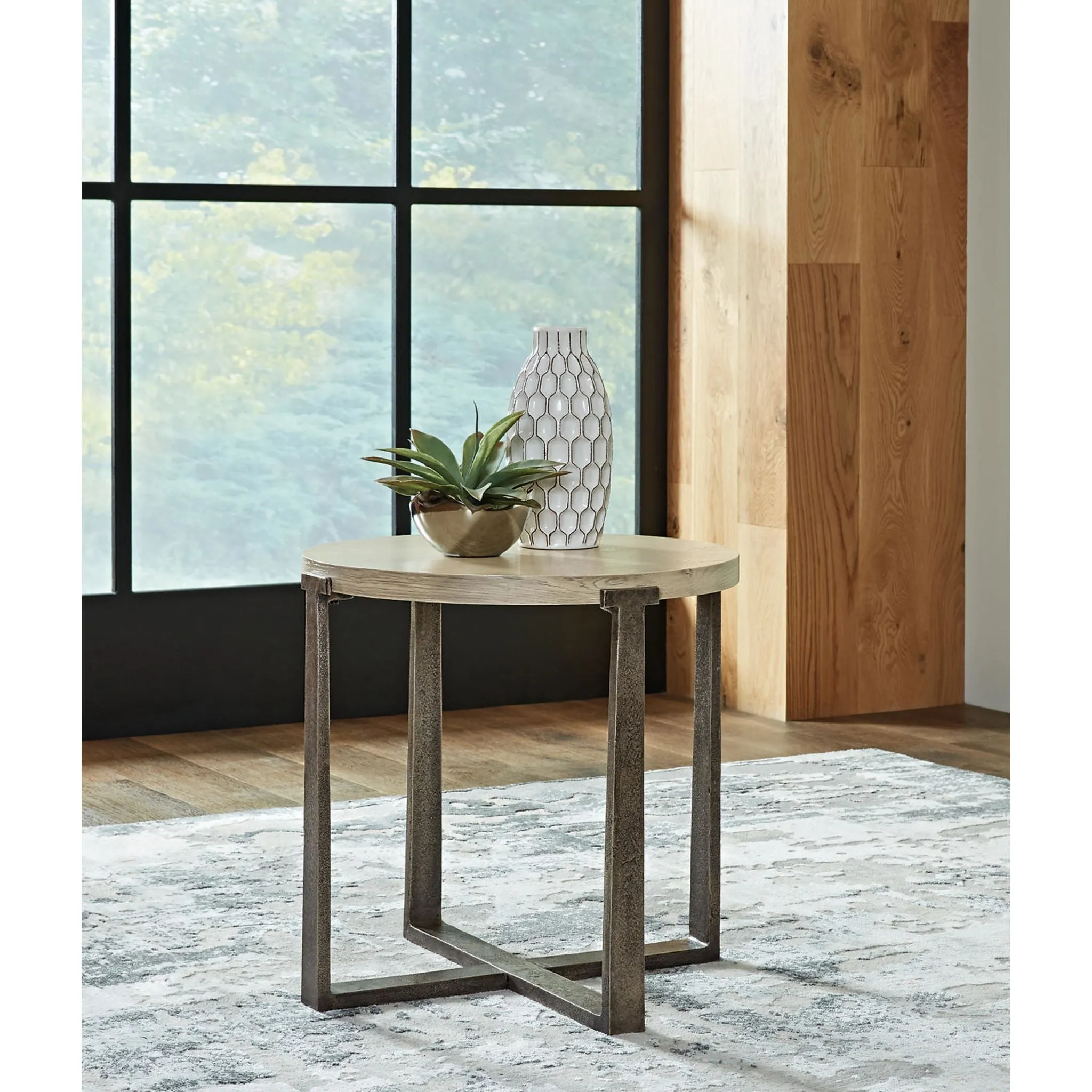 Dalenville Round End Table