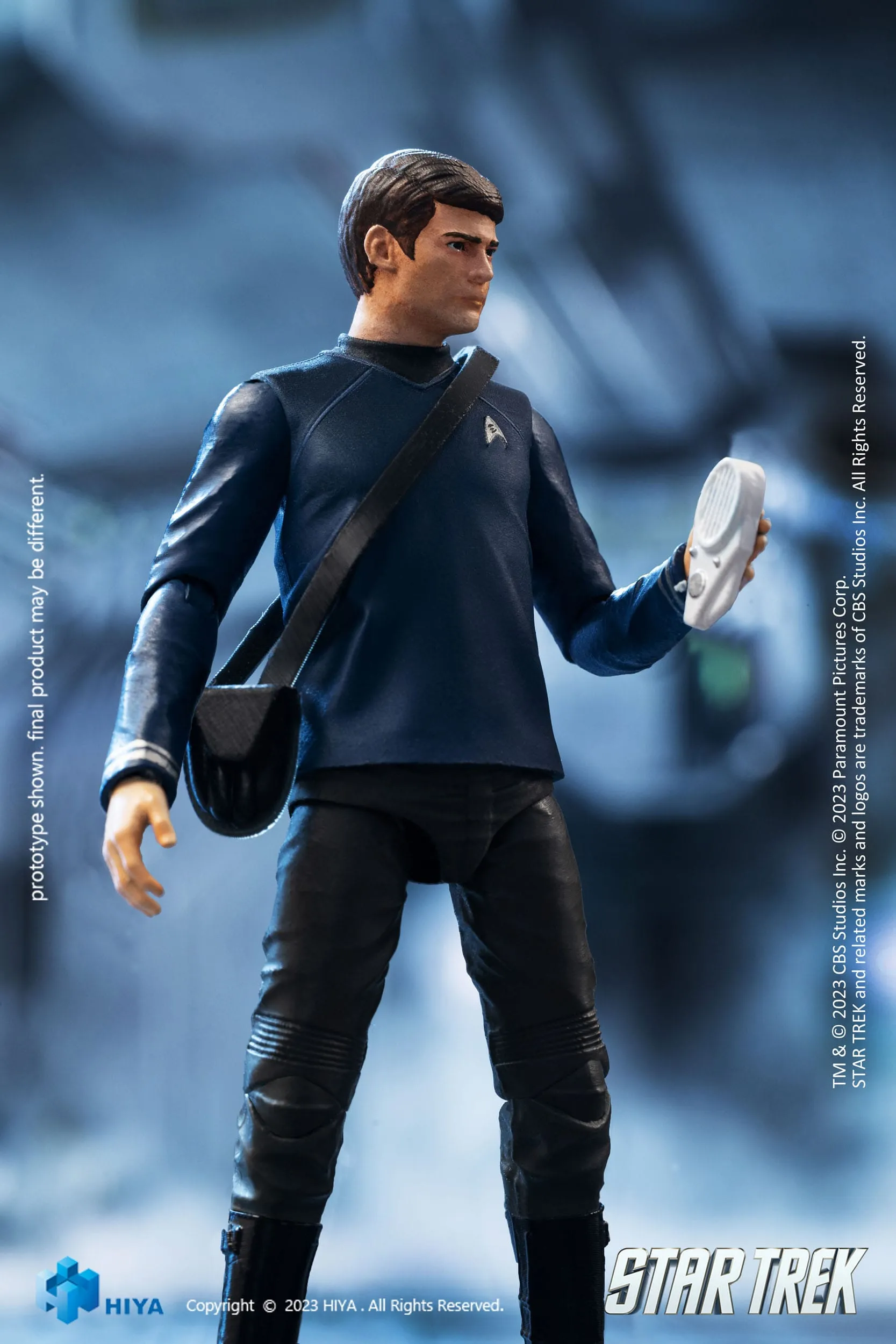 Hiya Toys Star Trek 2009 Dr. McCoy Exquisite Mini 1/18 Action Figure